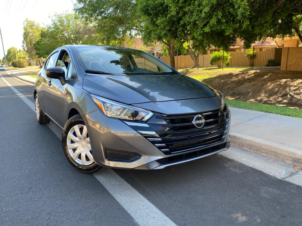 Nissan Versa S CVT 2024