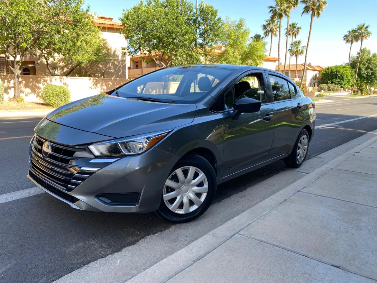 Nissan Versa S CVT 2024