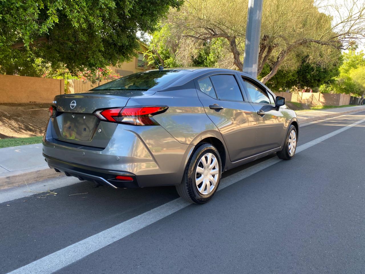 Nissan Versa S CVT 2024