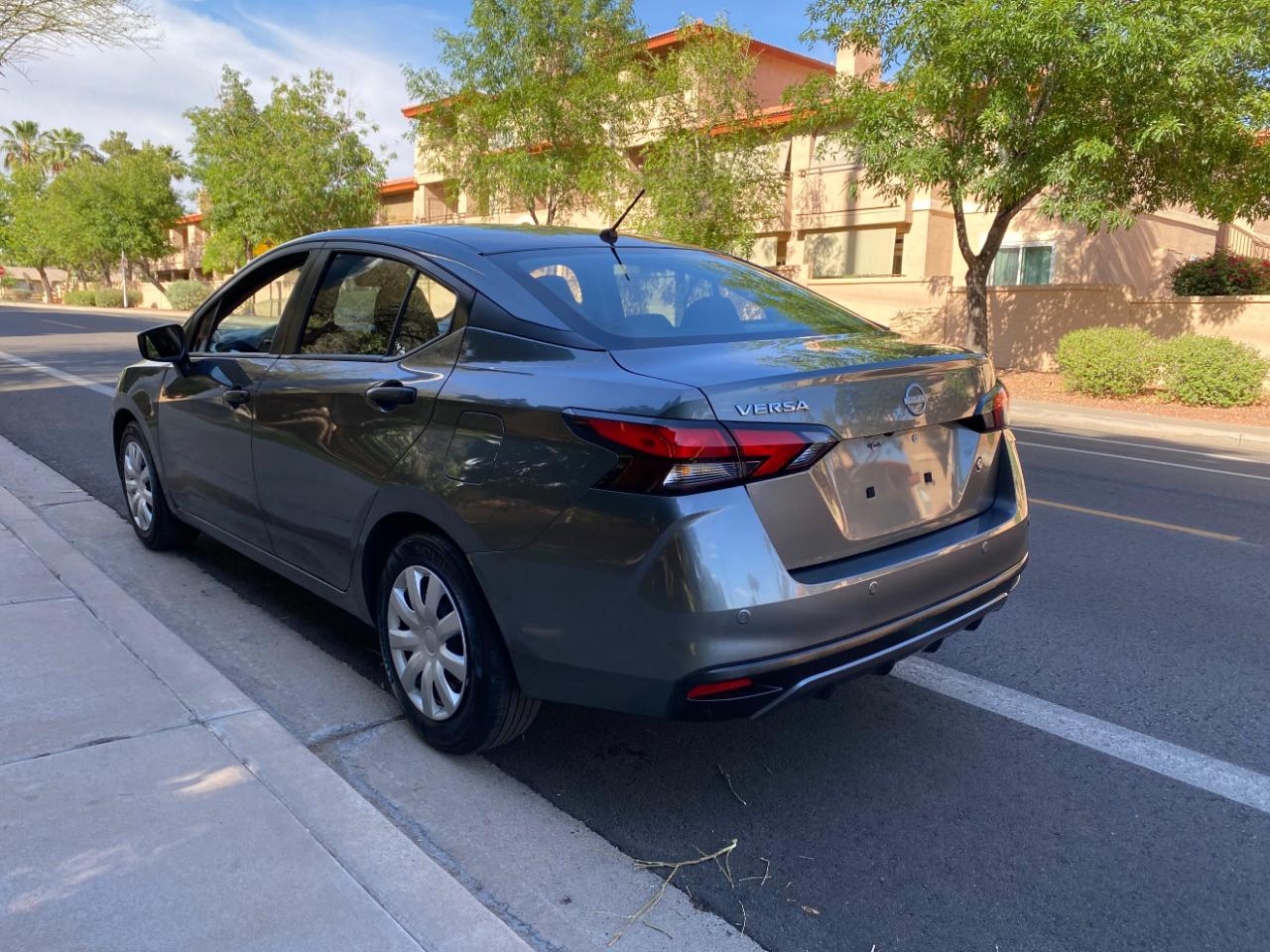 Nissan Versa S CVT 2024