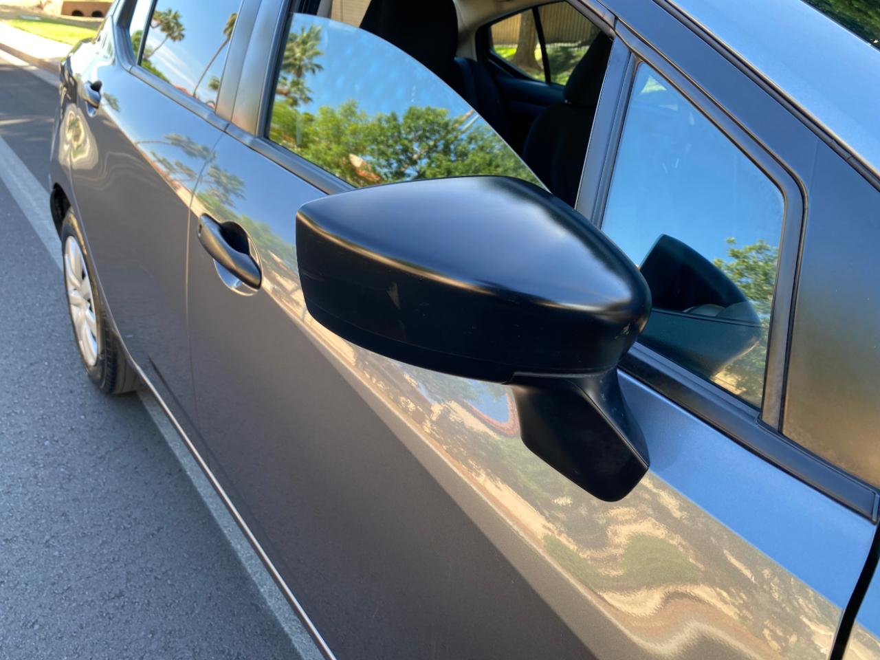 Nissan Versa S CVT 2024