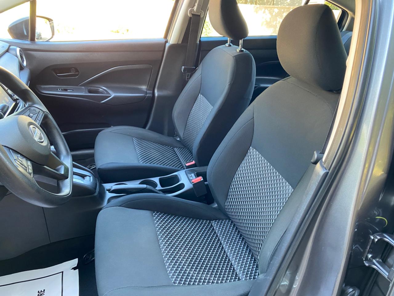 Nissan Versa S CVT 2024