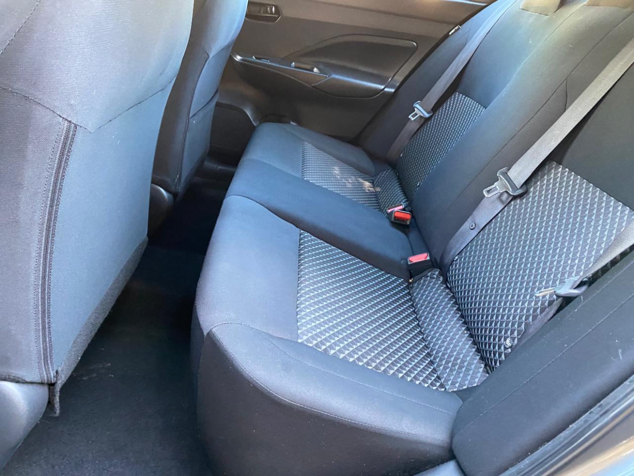 Nissan Versa S CVT 2024