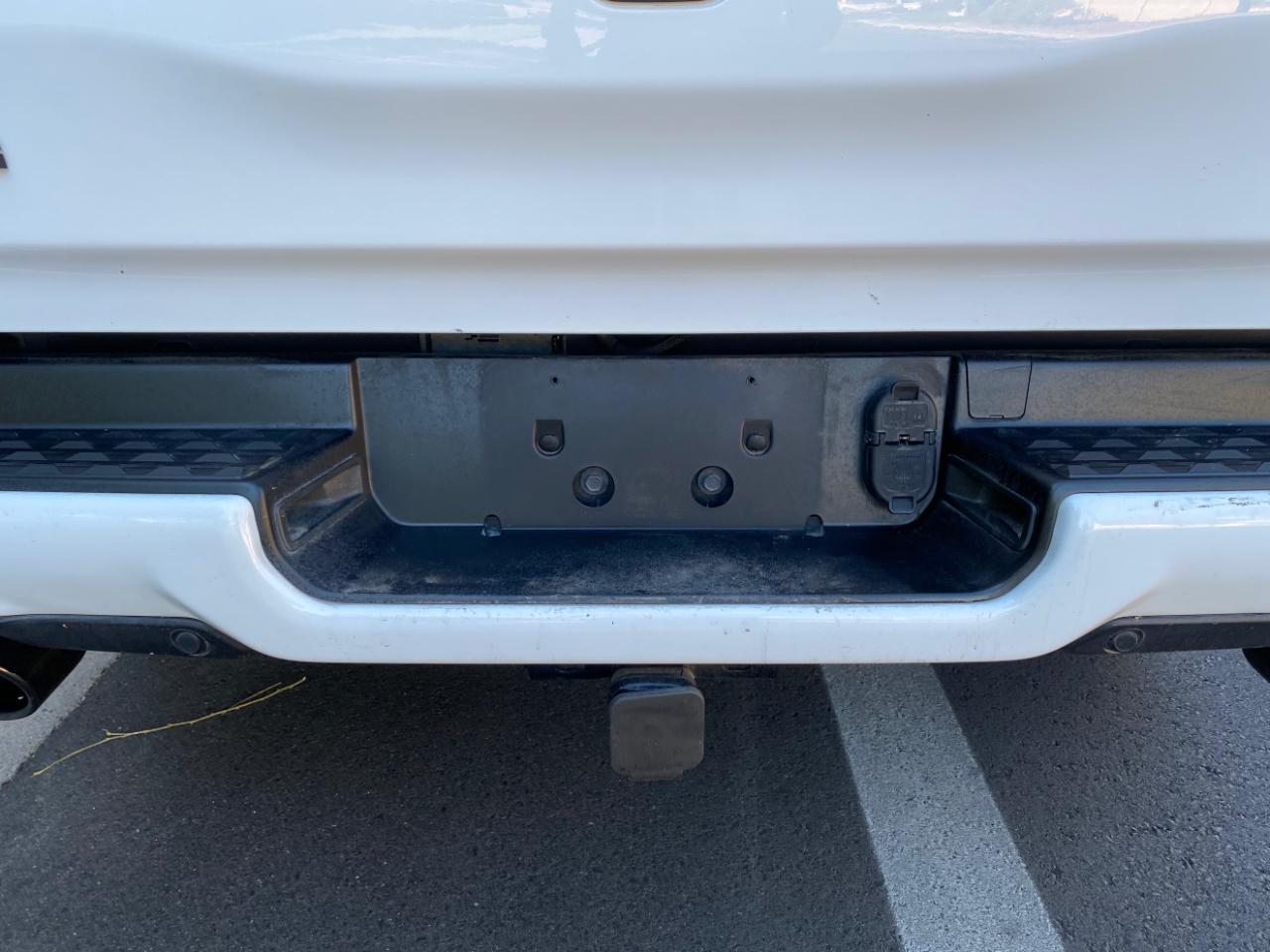 RAM 1500 Big Horn 4x2 Quad Cab 6'4" Box 2022