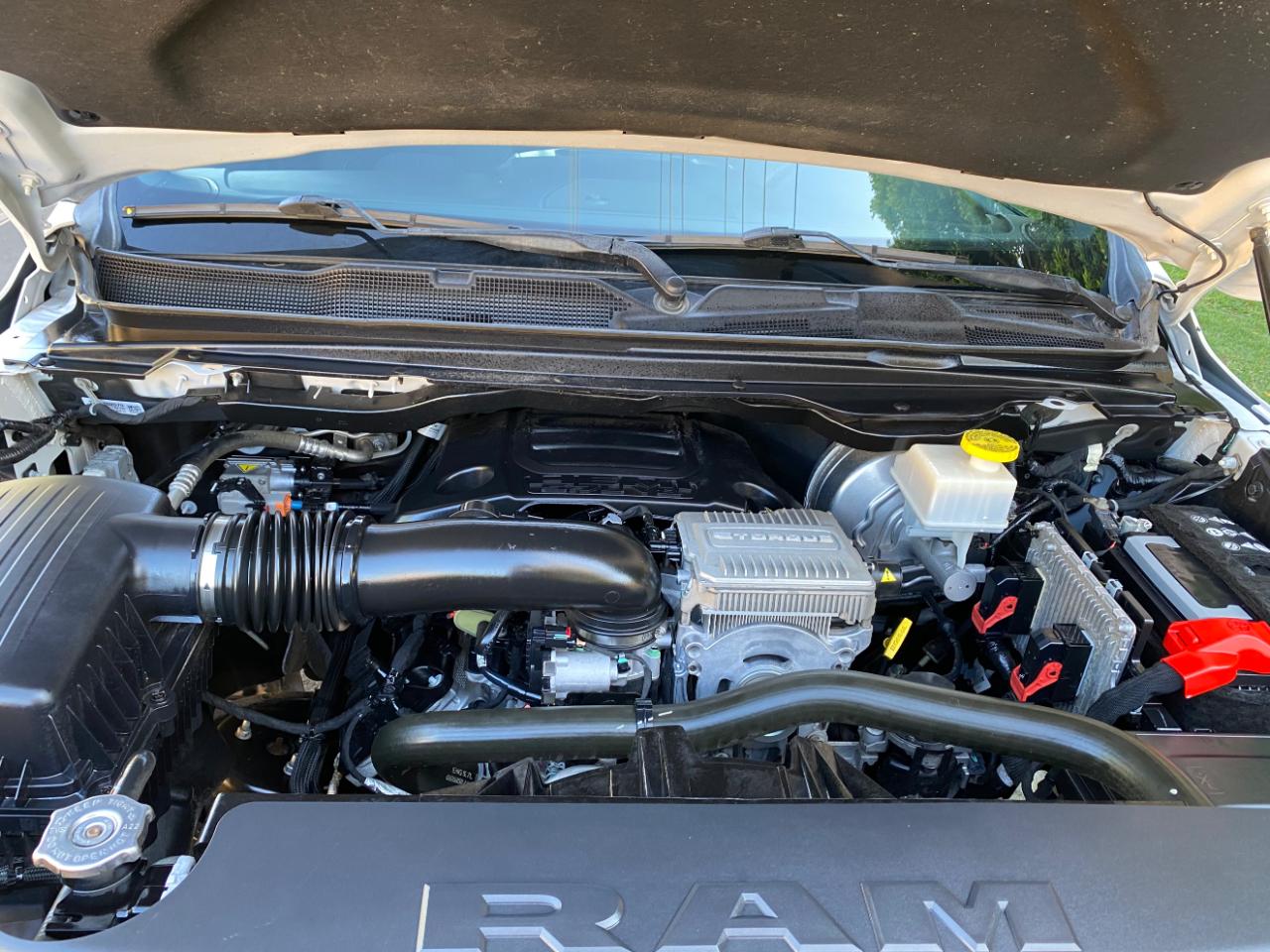 RAM 1500 Big Horn 4x2 Quad Cab 6'4" Box 2022