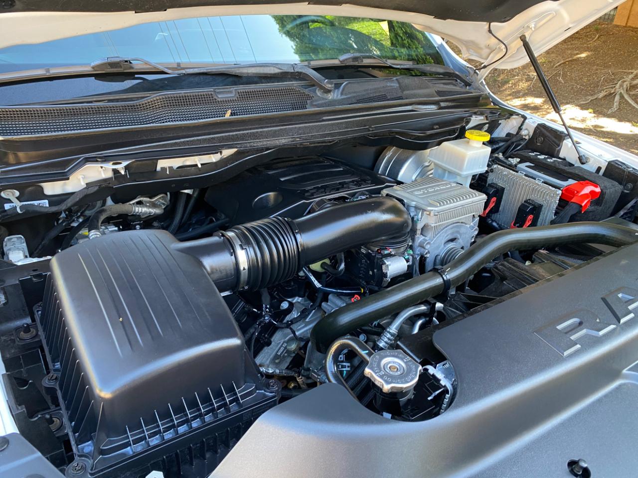 RAM 1500 Big Horn 4x2 Quad Cab 6'4" Box 2022