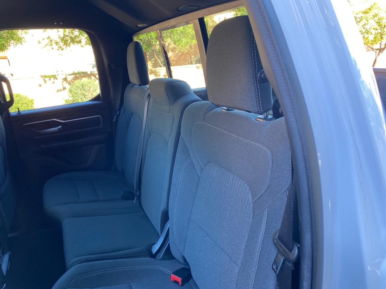 RAM 1500 Big Horn 4x2 Quad Cab 6'4" Box 2022