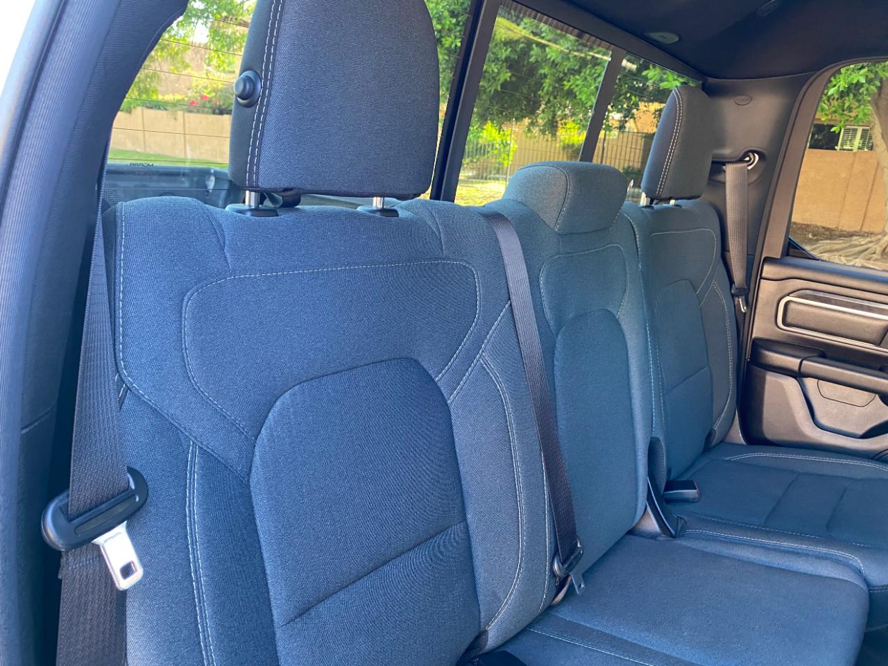 RAM 1500 Big Horn 4x2 Quad Cab 6'4" Box 2022