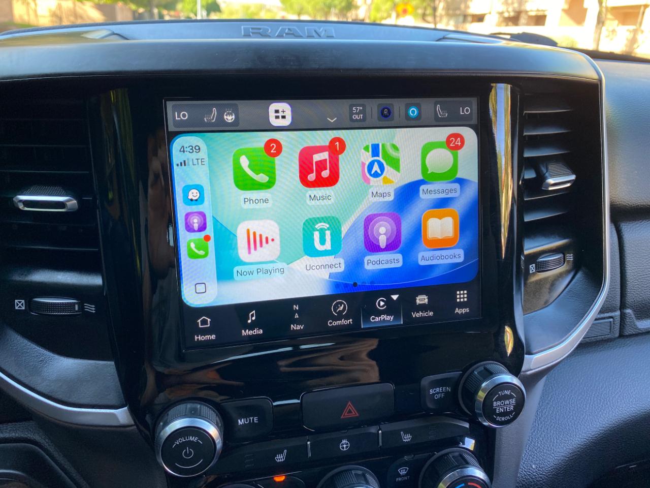 RAM 1500 Big Horn 4x2 Quad Cab 6'4" Box 2022