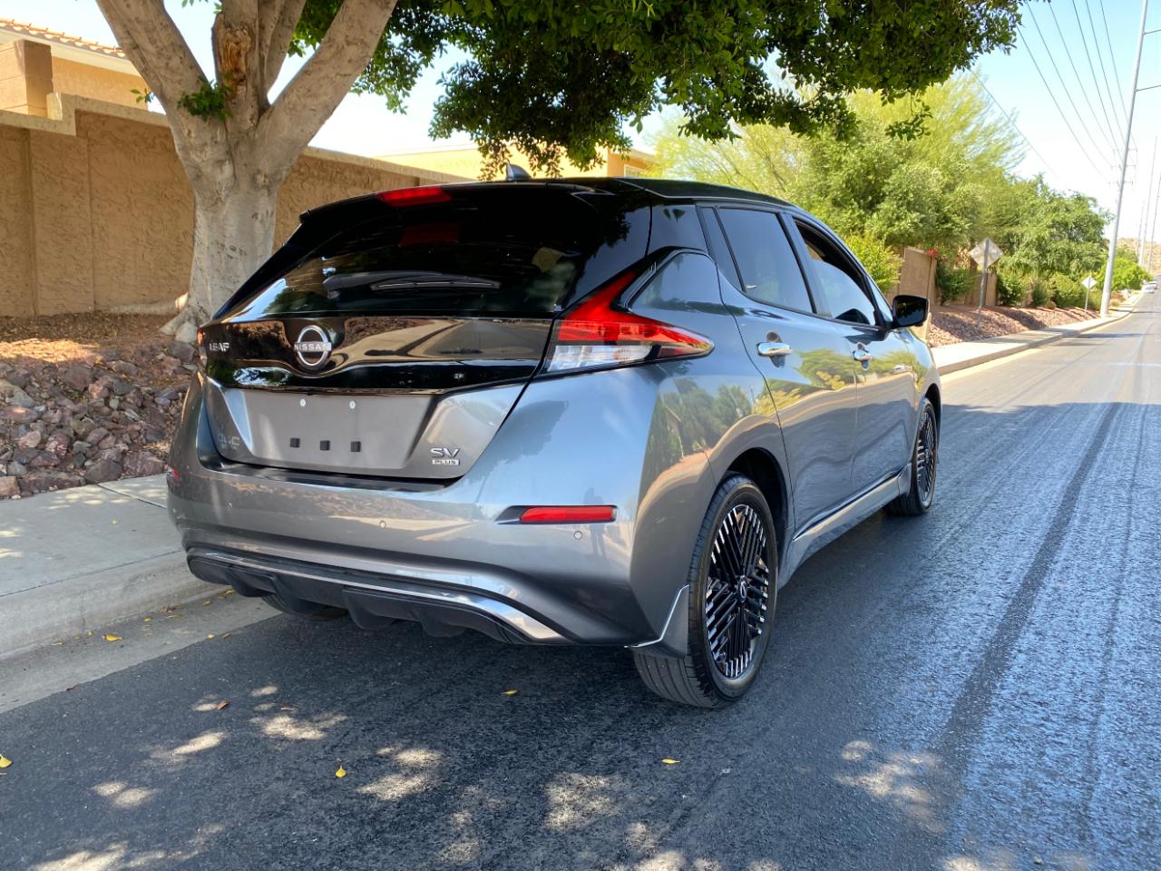 Nissan Leaf SV PLUS Hatchback 2025