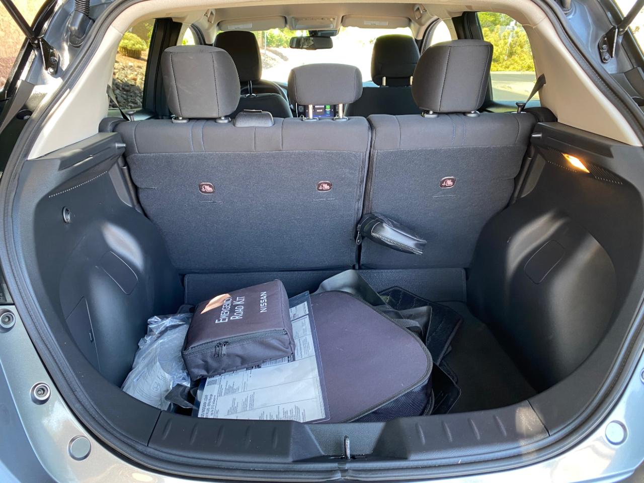 Nissan Leaf SV PLUS Hatchback 2025