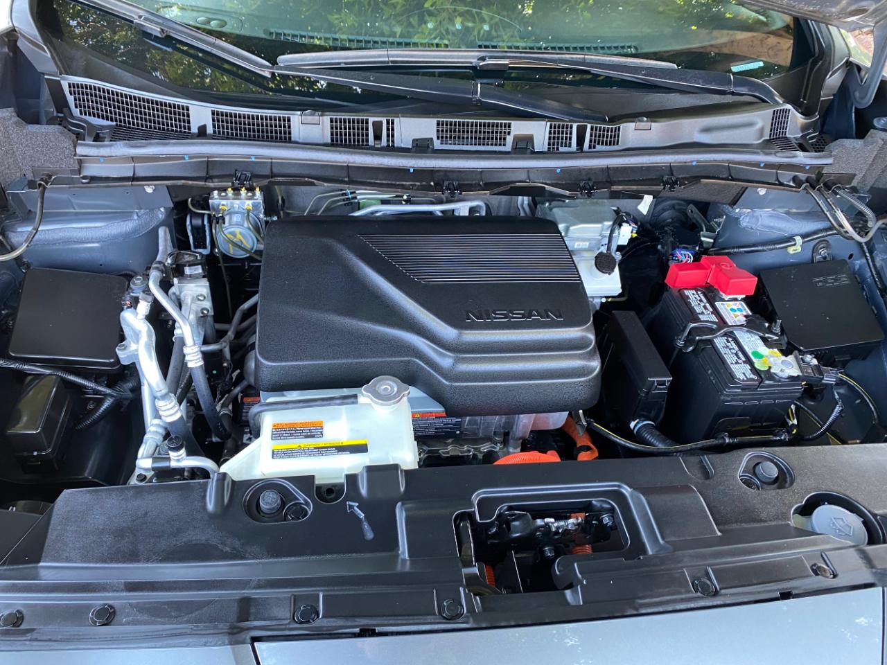 Nissan Leaf SV PLUS Hatchback 2025