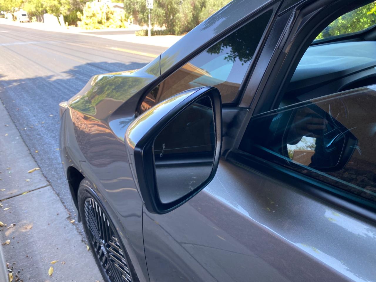 Nissan Leaf SV PLUS Hatchback 2025