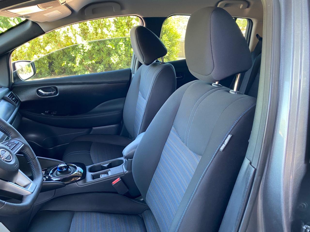 Nissan Leaf SV PLUS Hatchback 2025