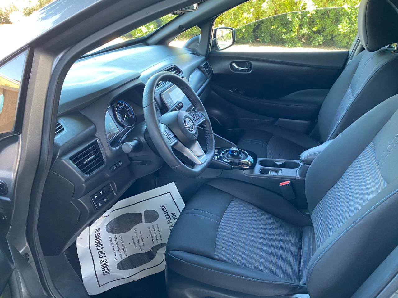 Nissan Leaf SV PLUS Hatchback 2025