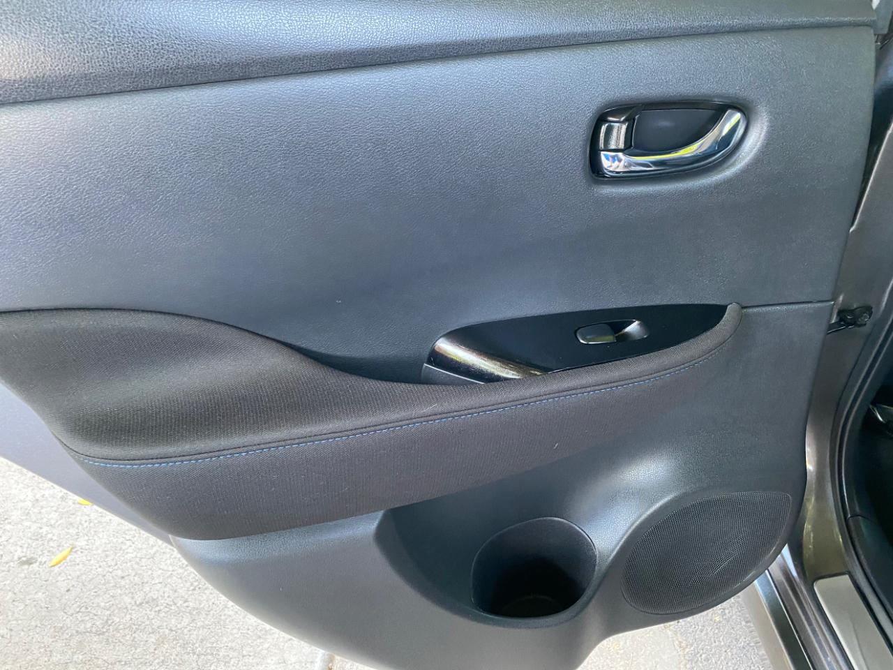 Nissan Leaf SV PLUS Hatchback 2025