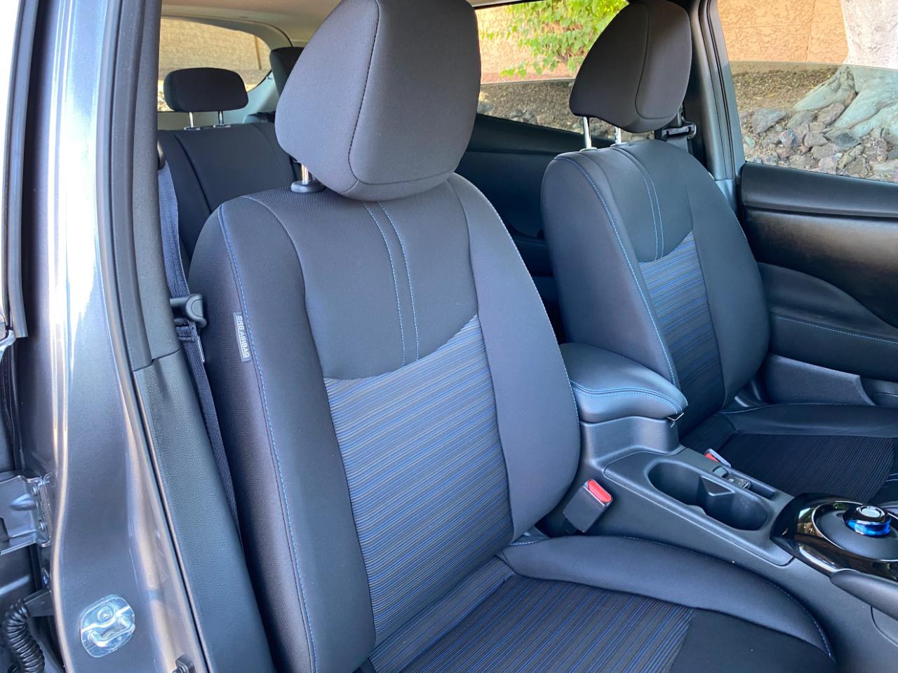 Nissan Leaf SV PLUS Hatchback 2025