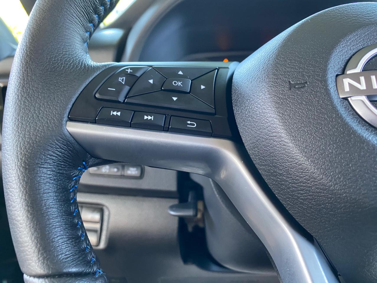 Nissan Leaf SV PLUS Hatchback 2025