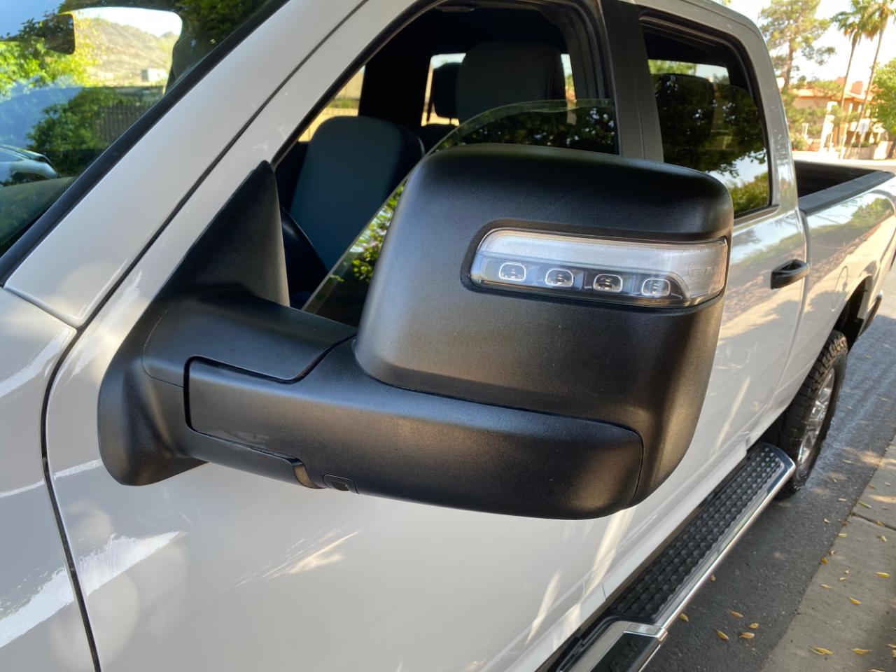 RAM 2500 Big Horn 4x4 Crew Cab 6'4" Box 2025