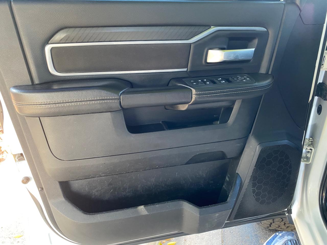 RAM 2500 Big Horn 4x4 Crew Cab 6'4" Box 2025