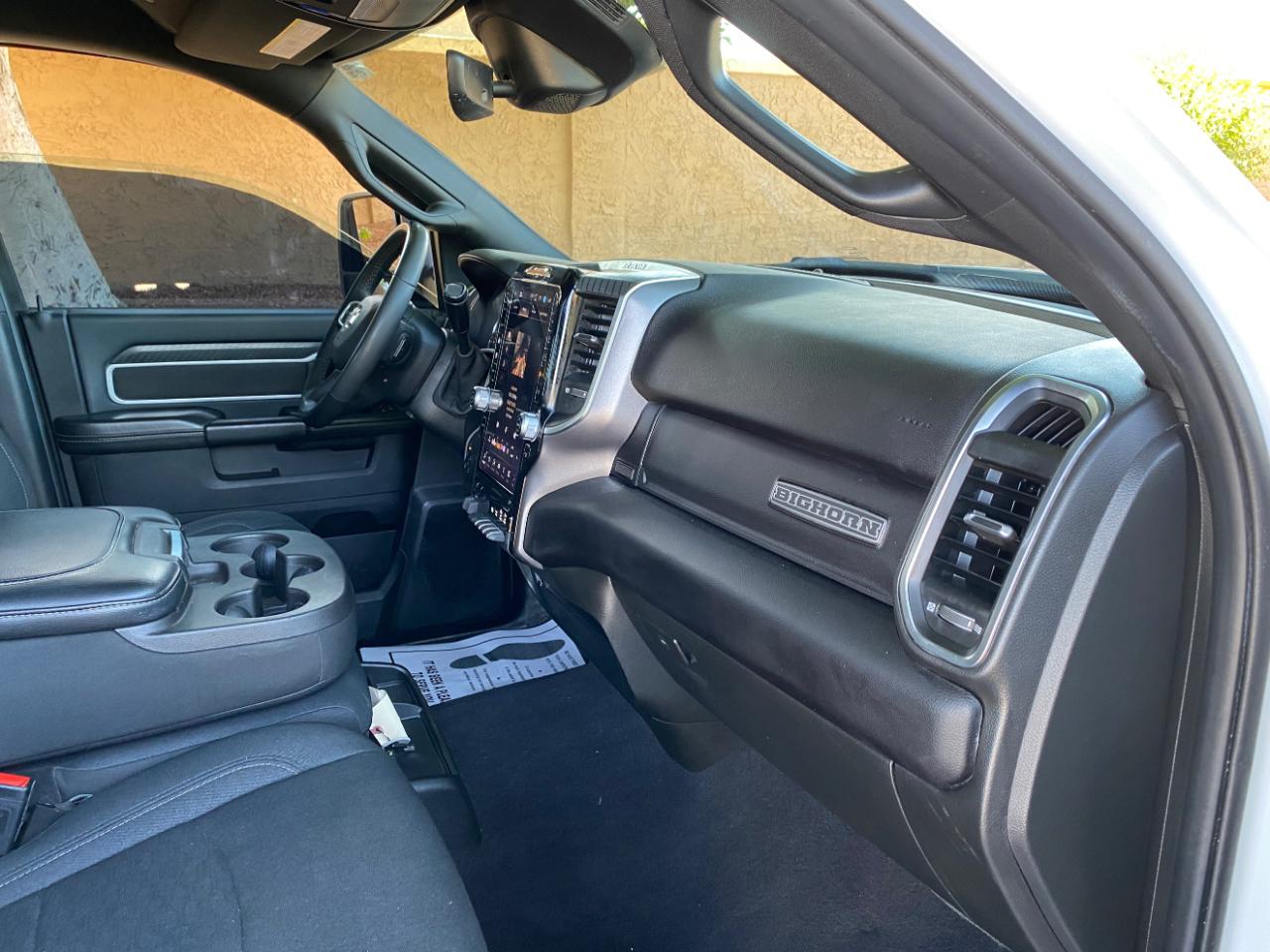 RAM 2500 Big Horn 4x4 Crew Cab 6'4" Box 2025