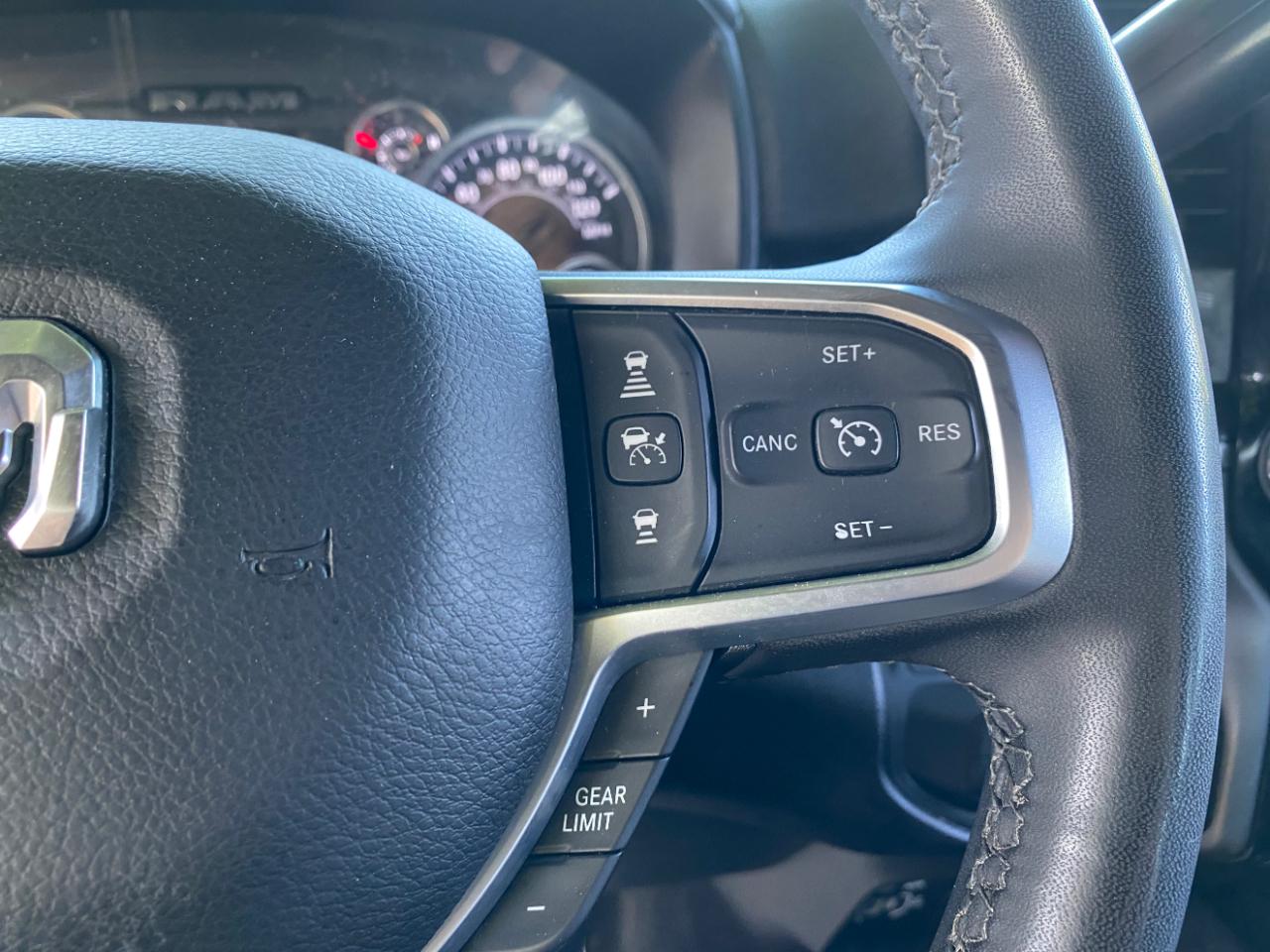 RAM 2500 Big Horn 4x4 Crew Cab 6'4" Box 2025