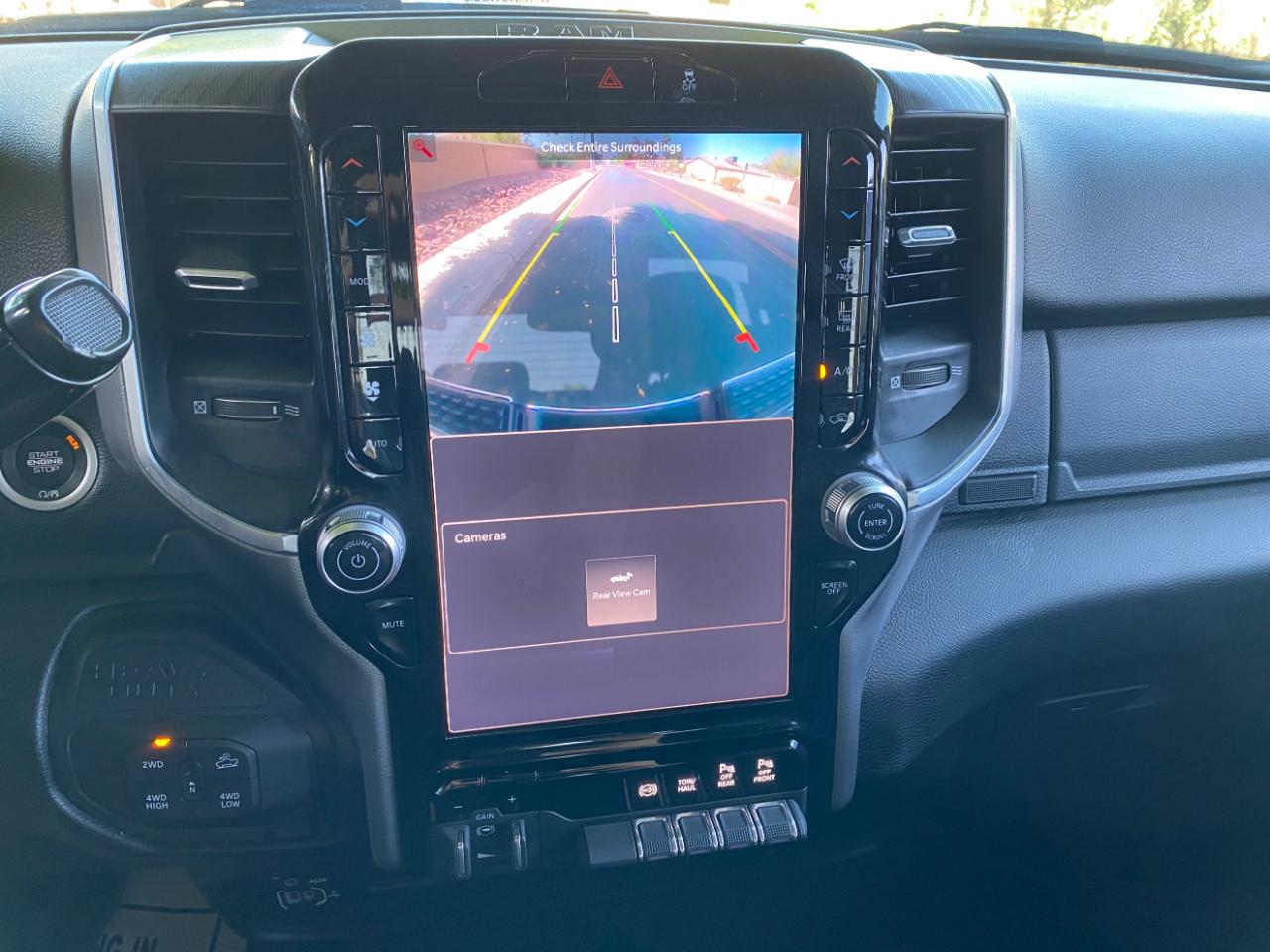 RAM 2500 Big Horn 4x4 Crew Cab 6'4" Box 2025