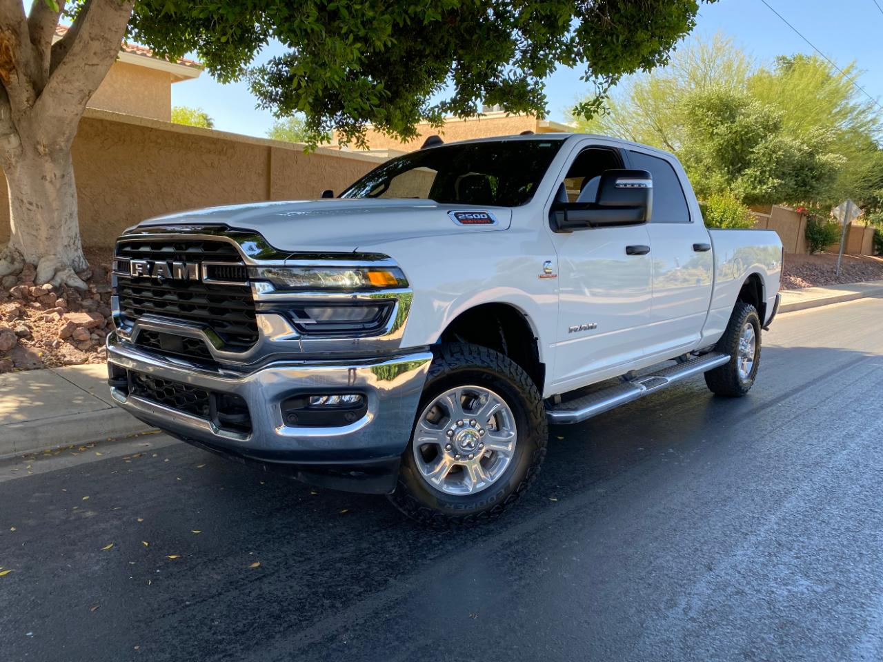 RAM 2500 Big Horn 4x4 Crew Cab 6'4" Box 2025