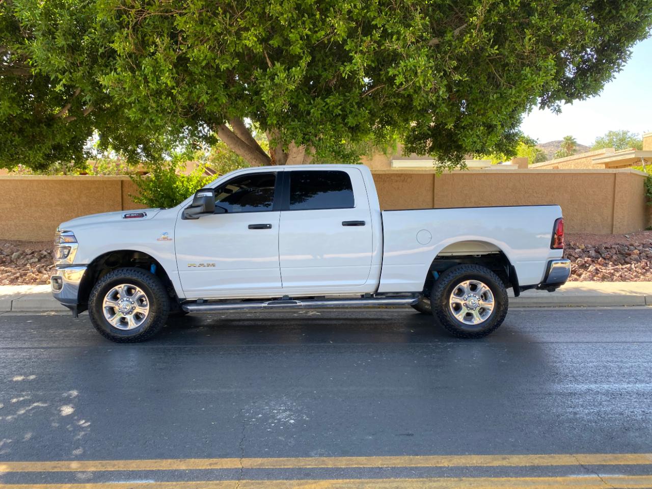 RAM 2500 Big Horn 4x4 Crew Cab 6'4" Box 2025