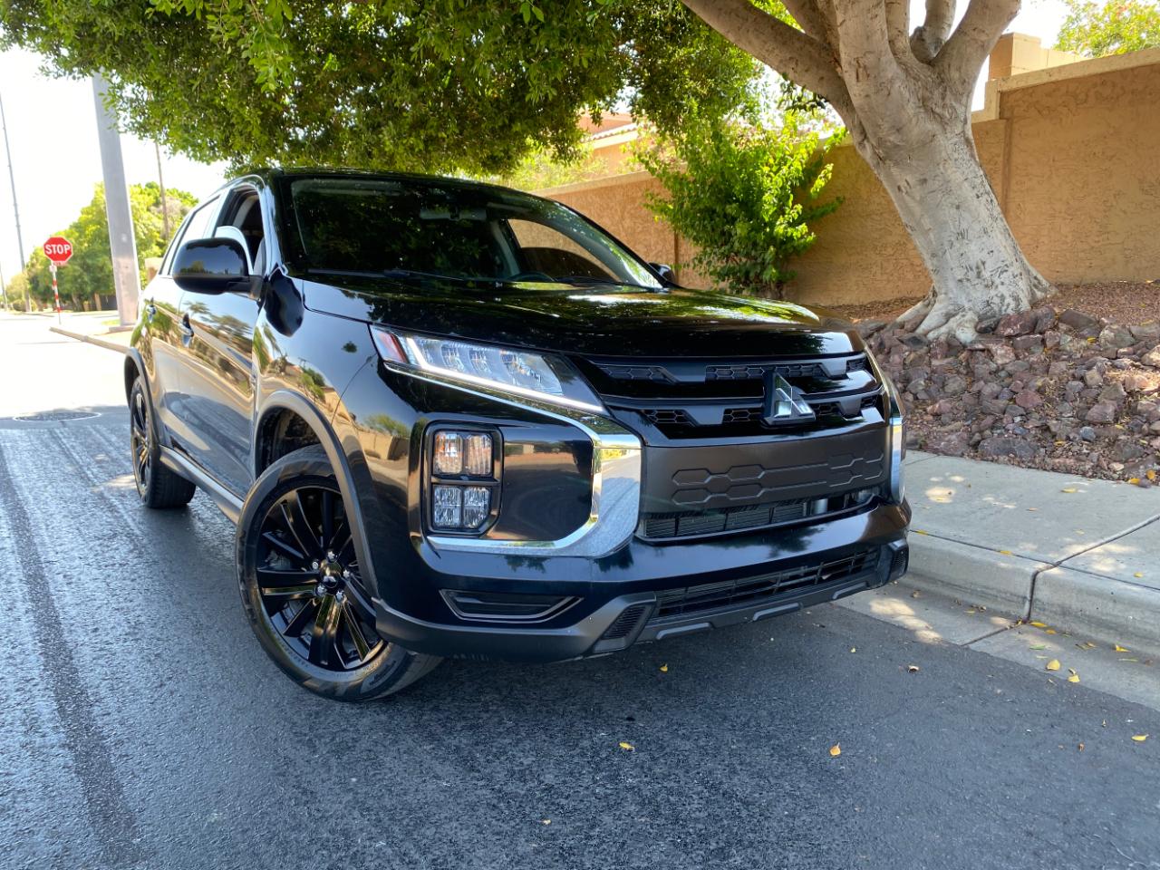 Mitsubishi Outlander Sport  2023