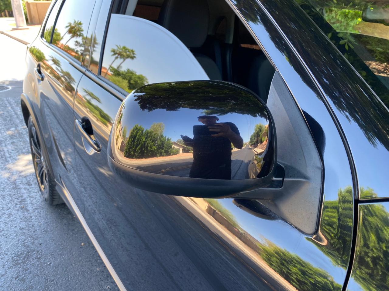 Mitsubishi Outlander Sport  2023