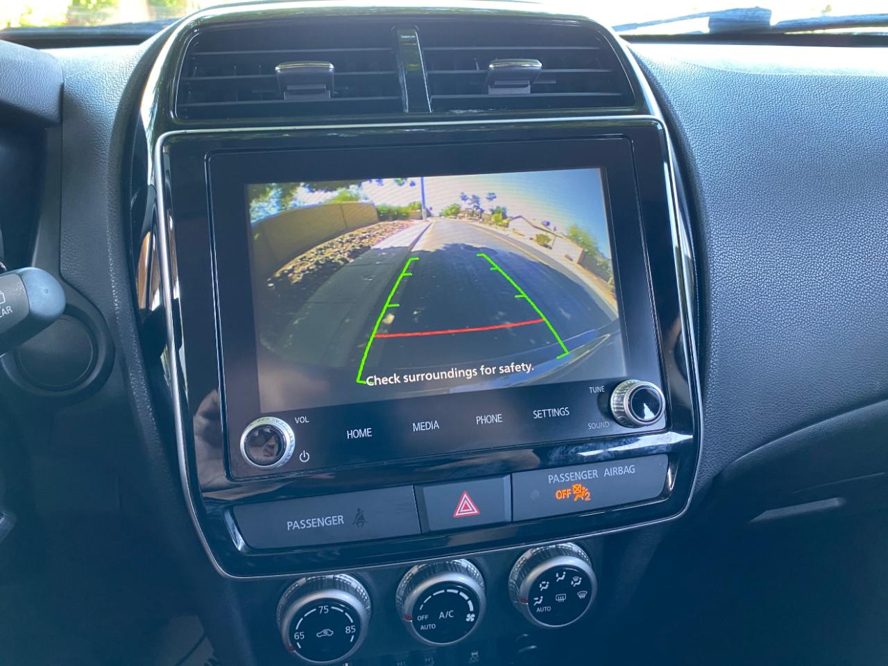 Mitsubishi Outlander Sport  2023