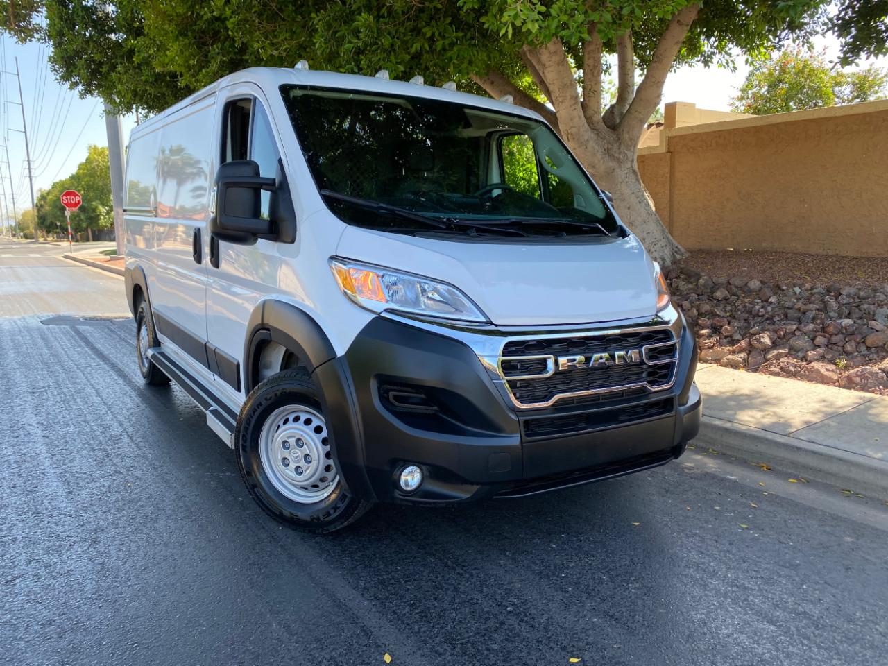 RAM ProMaster Cargo Van Tradesman 2500 Low Roof 136" WB w/Pass Seat 2025