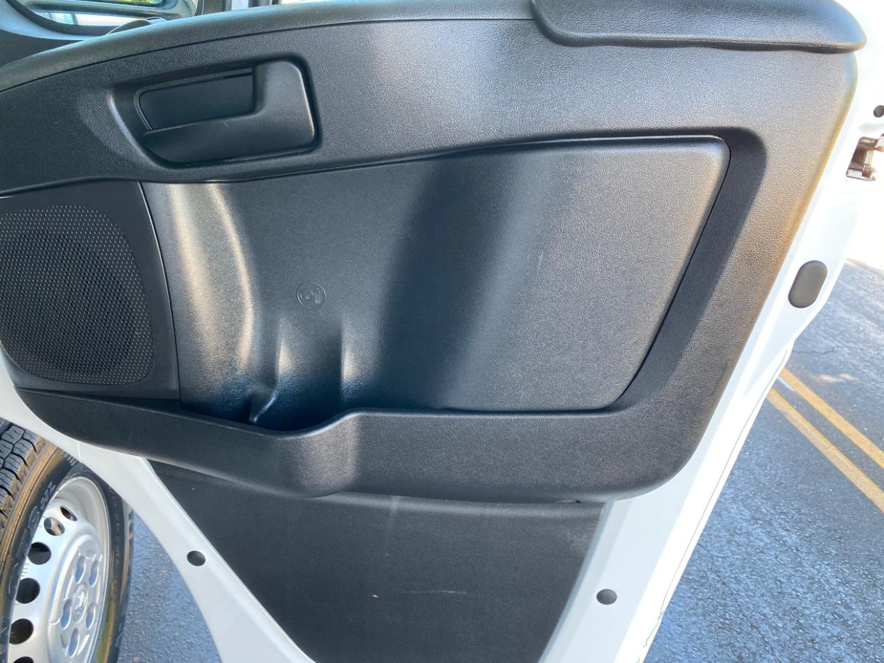 RAM ProMaster Cargo Van Tradesman 2500 Low Roof 136" WB w/Pass Seat 2025