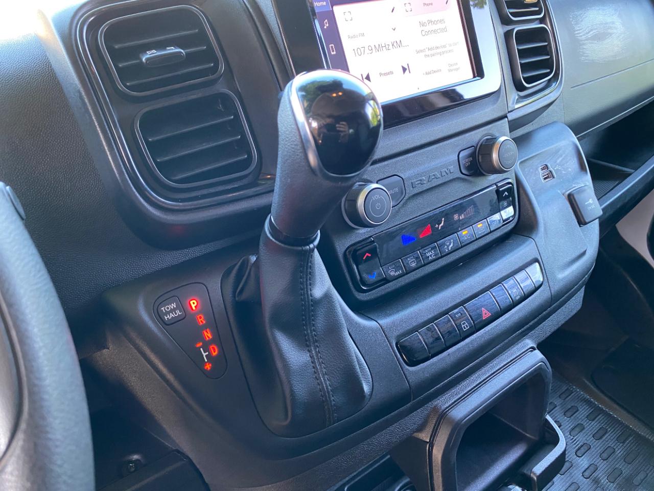 RAM ProMaster Cargo Van Tradesman 2500 Low Roof 136" WB w/Pass Seat 2025