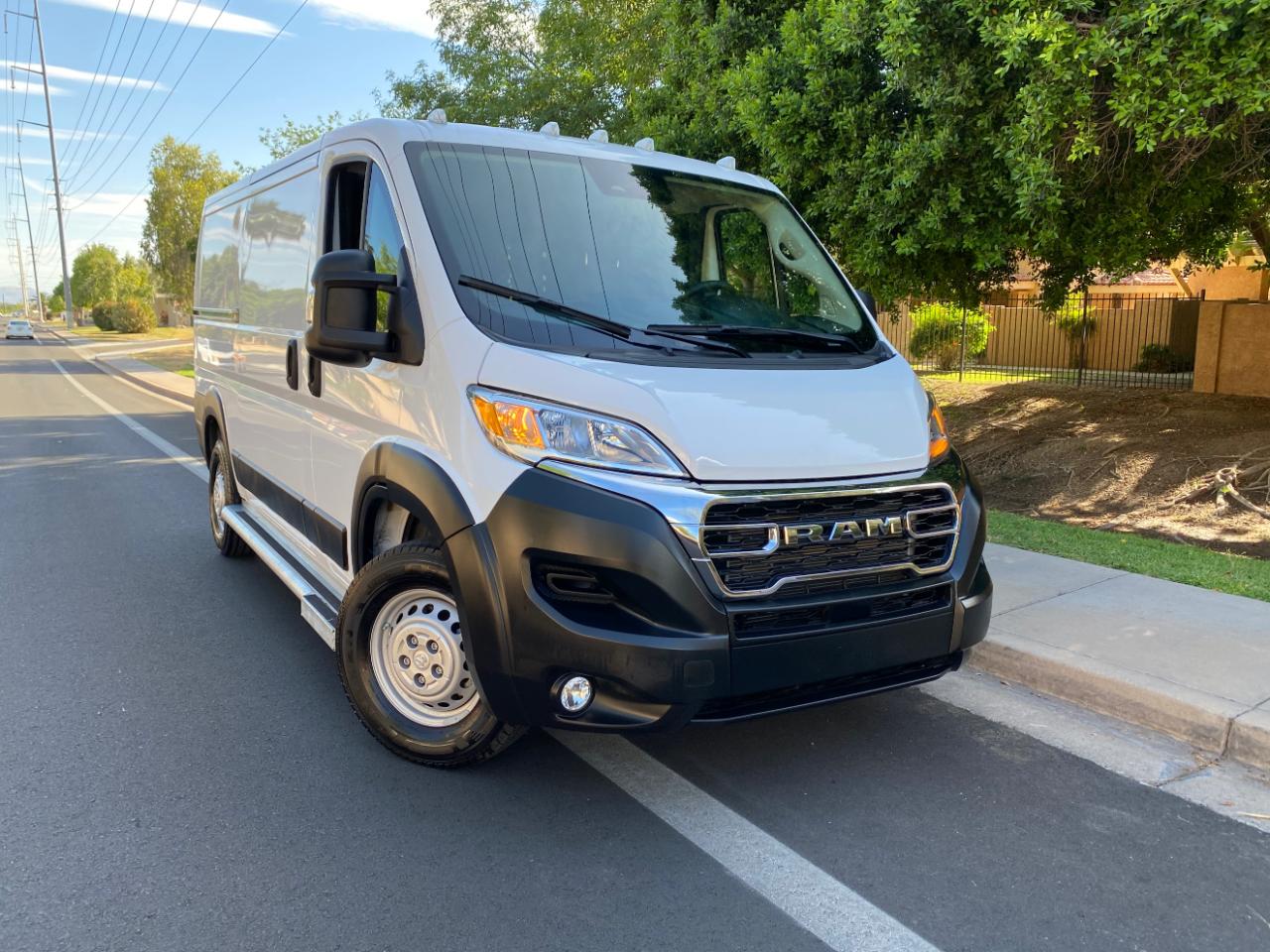 RAM ProMaster Cargo Van Tradesman 2500 Low Roof 136" WB w/Pass Seat 2025