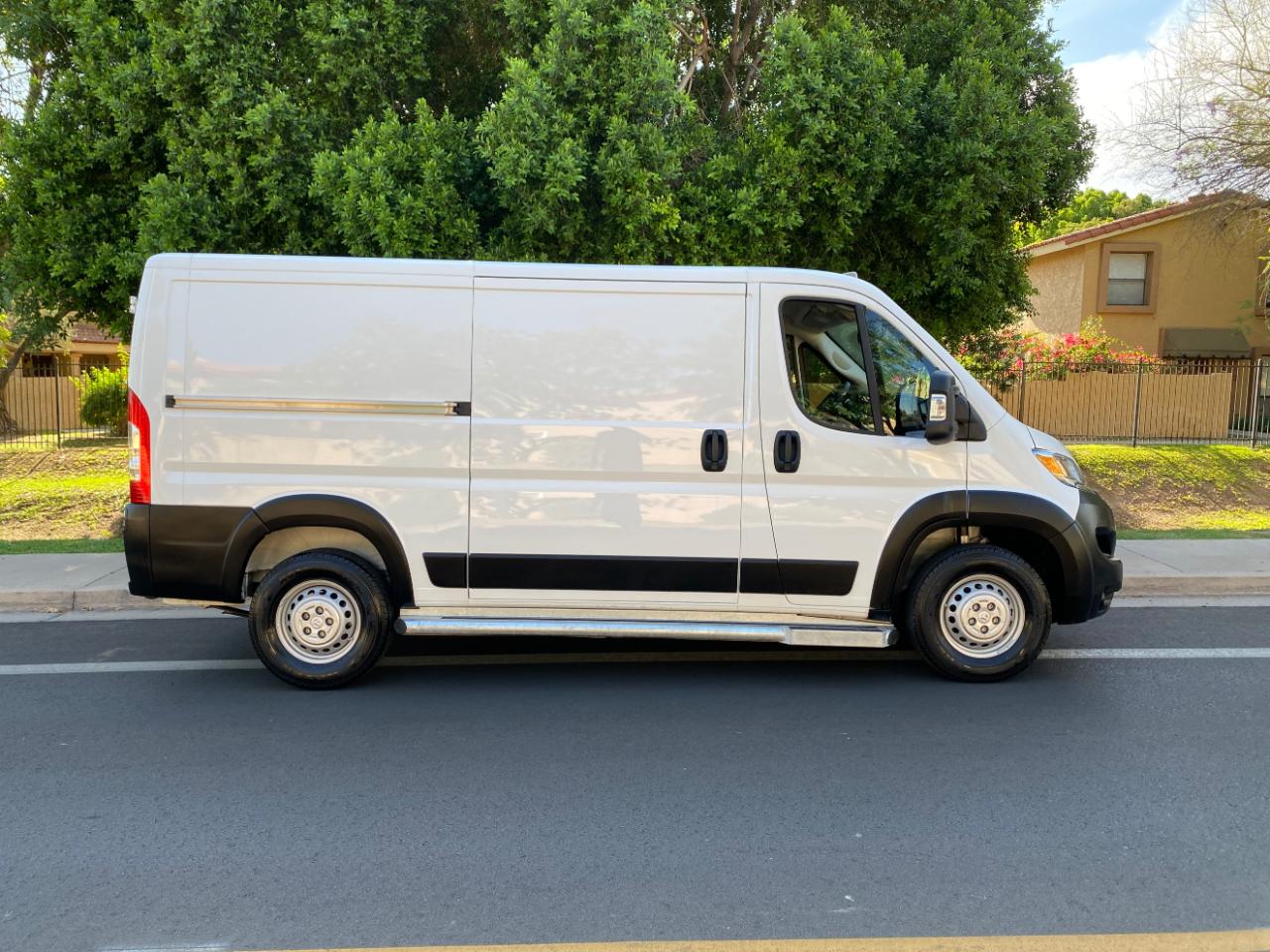 RAM ProMaster Cargo Van Tradesman 2500 Low Roof 136" WB w/Pass Seat 2025