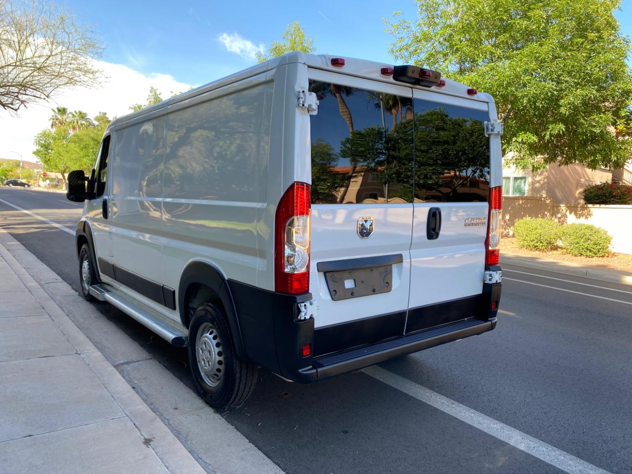 RAM ProMaster Cargo Van Tradesman 2500 Low Roof 136" WB w/Pass Seat 2025