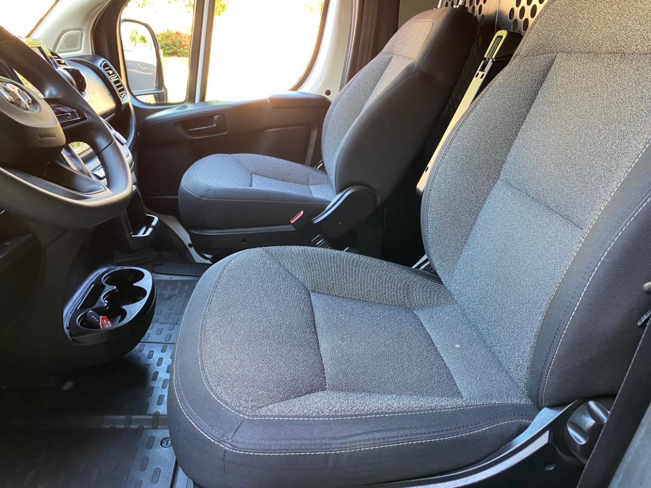 RAM ProMaster Cargo Van Tradesman 2500 Low Roof 136" WB w/Pass Seat 2025