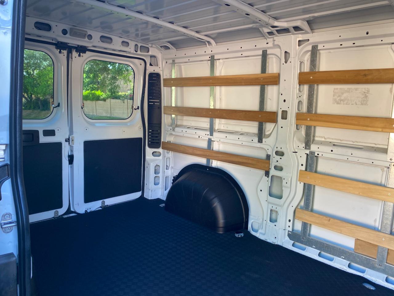 RAM ProMaster Cargo Van Tradesman 2500 Low Roof 136" WB w/Pass Seat 2025