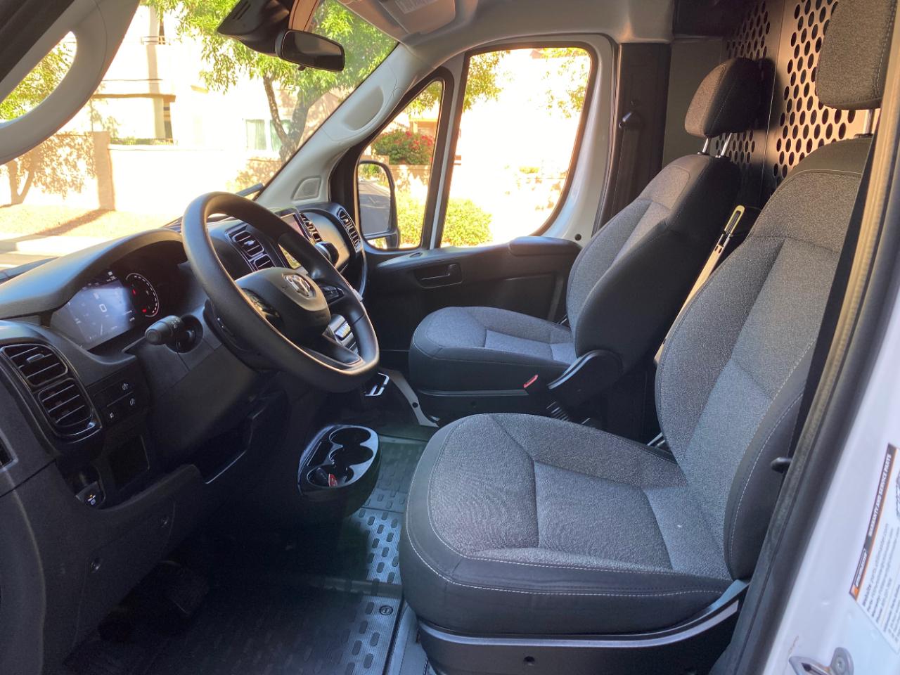 RAM ProMaster Cargo Van Tradesman 2500 Low Roof 136" WB w/Pass Seat 2025