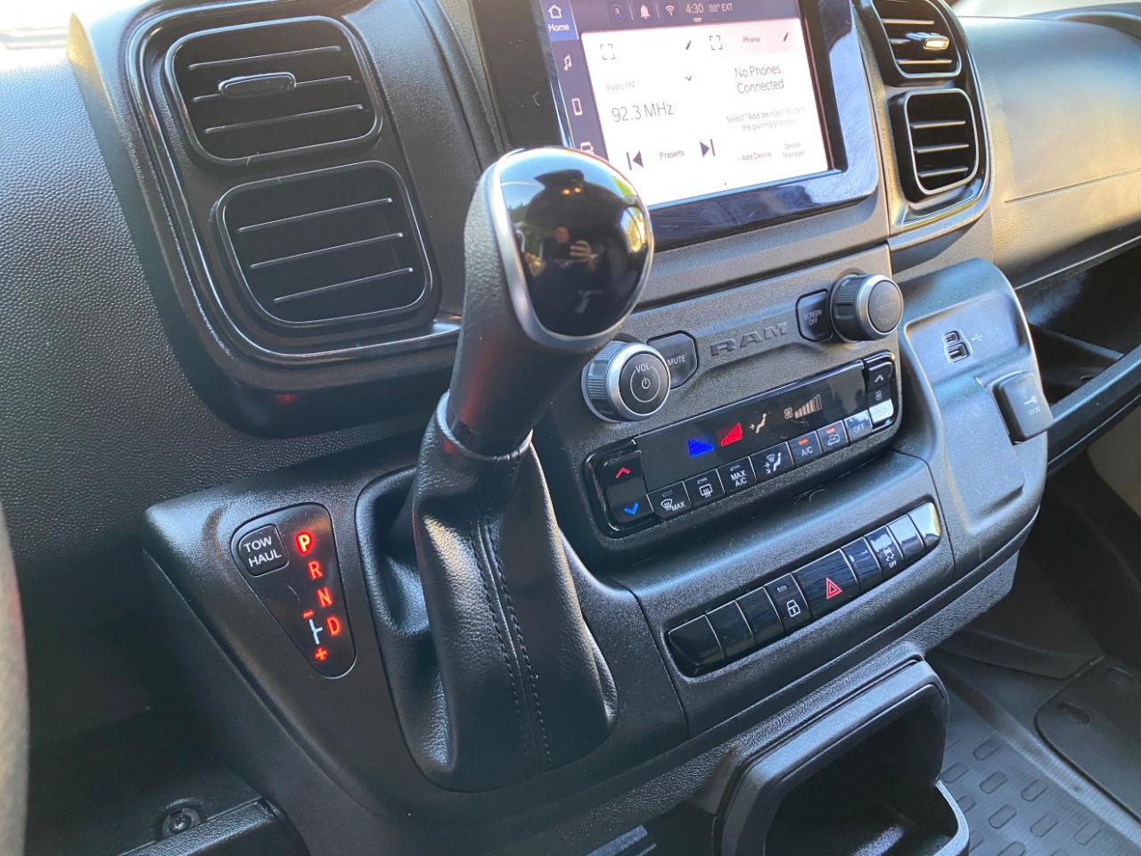 RAM ProMaster Cargo Van Tradesman 2500 Low Roof 136" WB w/Pass Seat 2025