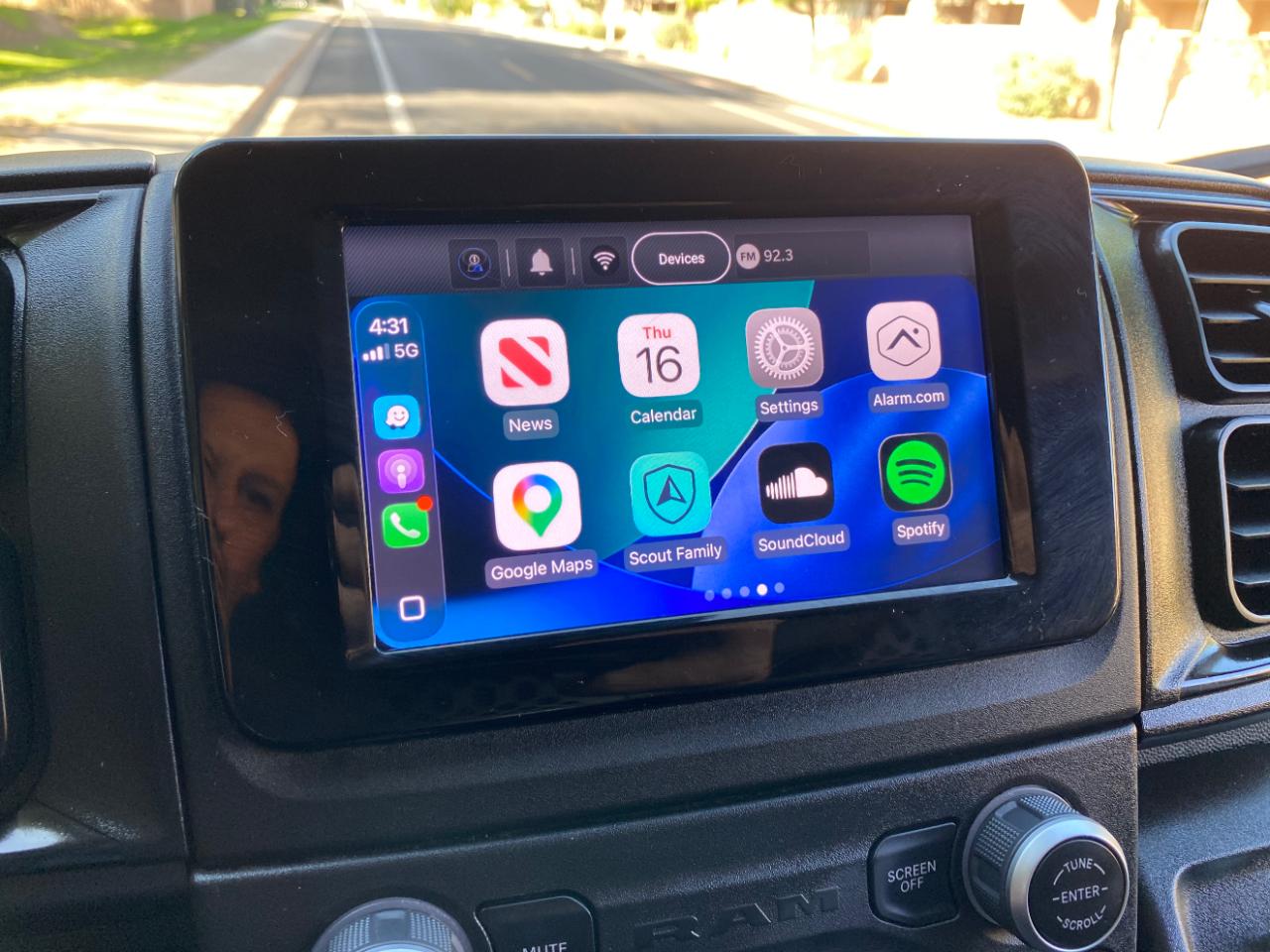 RAM ProMaster Cargo Van Tradesman 2500 Low Roof 136" WB w/Pass Seat 2025