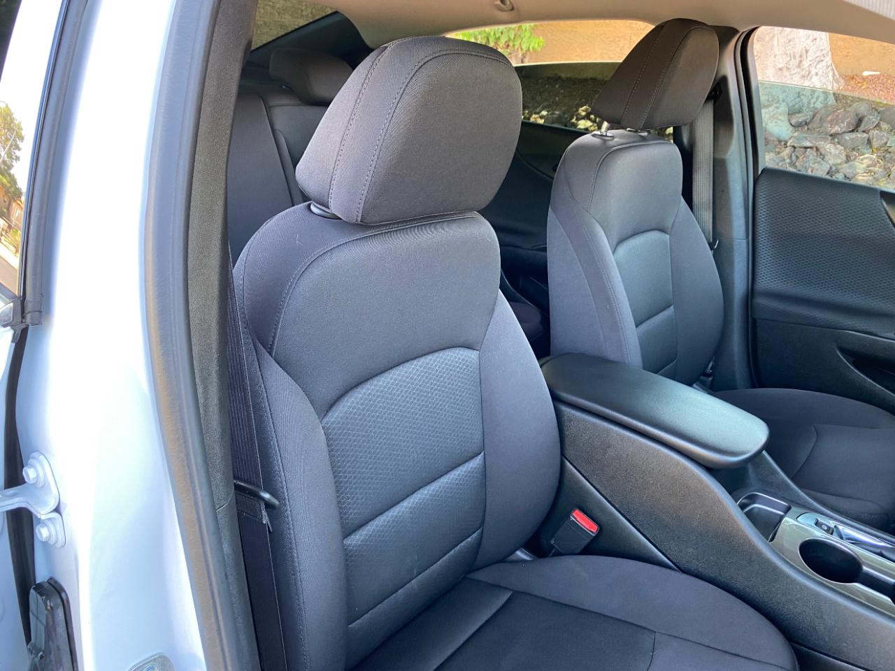 Chevrolet Malibu 4dr Sdn LS w/1LS 2024
