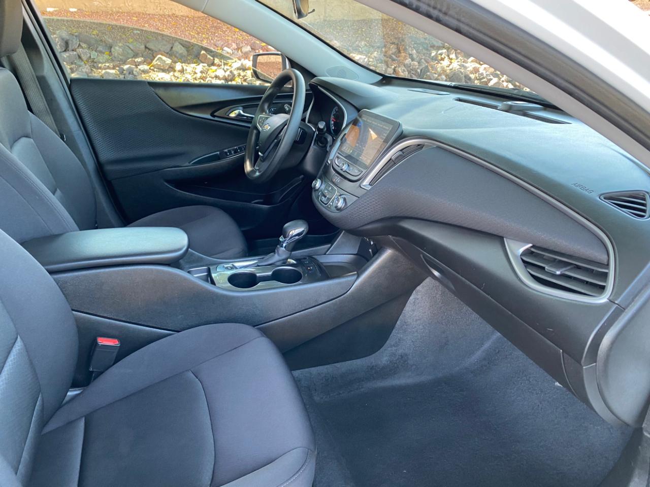 Chevrolet Malibu 4dr Sdn LS w/1LS 2024