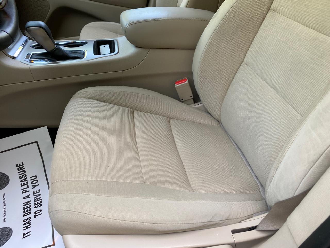 Jeep Grand Cherokee RWD 4dr Laredo 2016