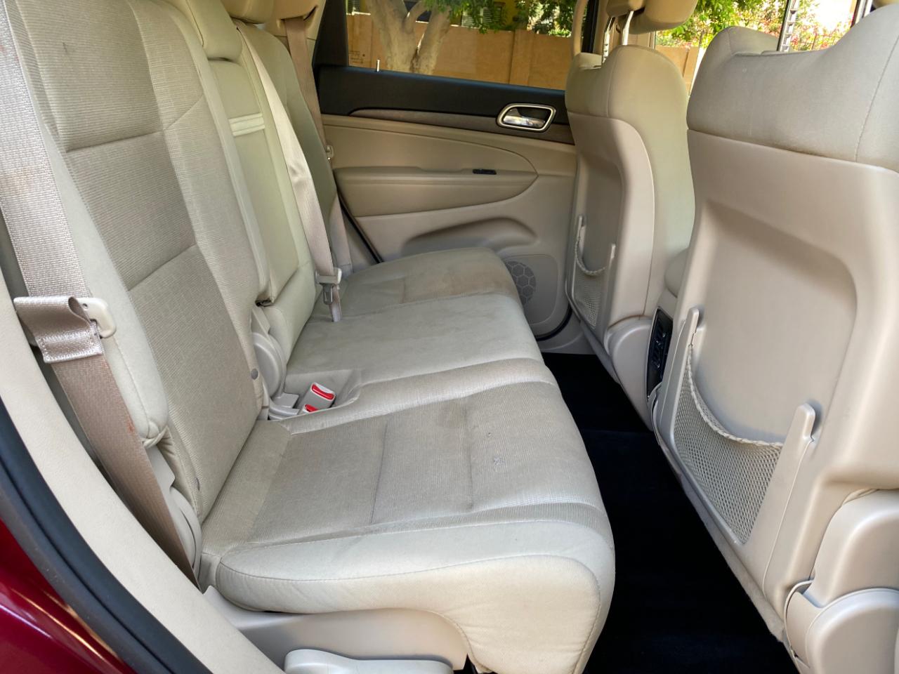 Jeep Grand Cherokee RWD 4dr Laredo 2016