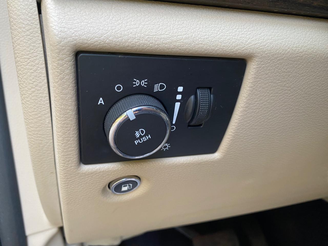 Jeep Grand Cherokee RWD 4dr Laredo 2016