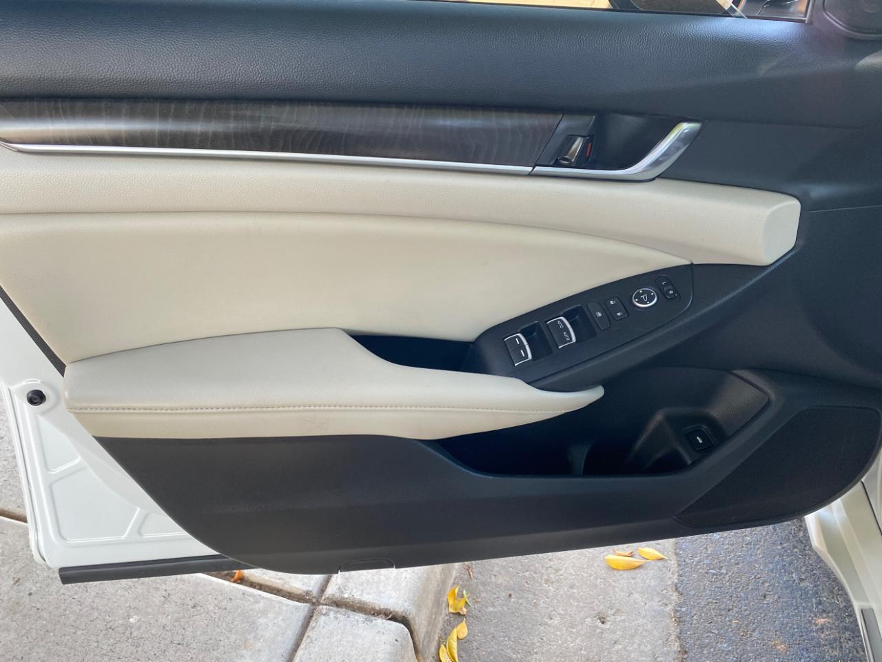 Honda Accord Sedan EX 1.5T CVT 2020