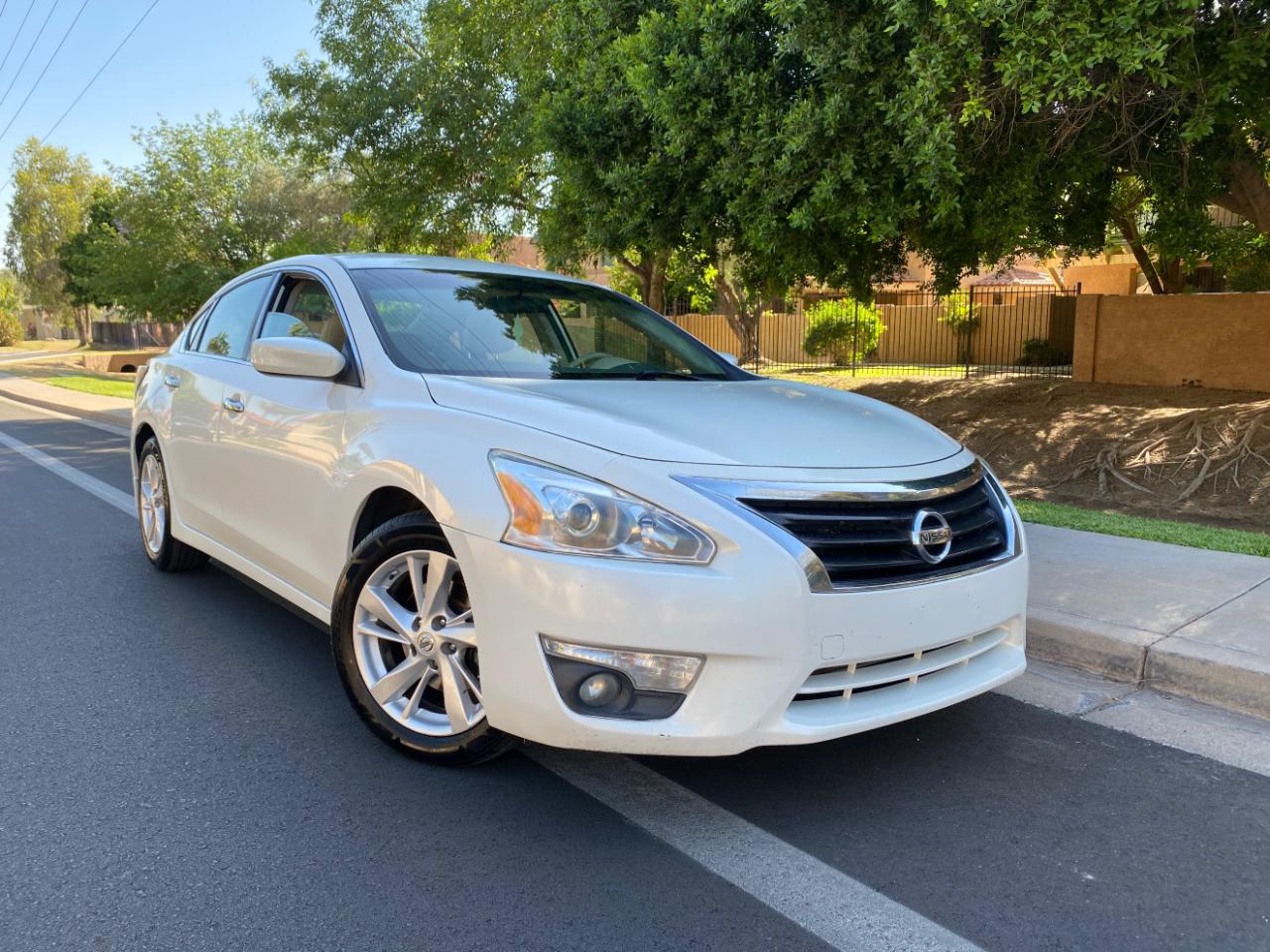 Nissan Altima 4dr Sdn I4 2.5 SV 2015